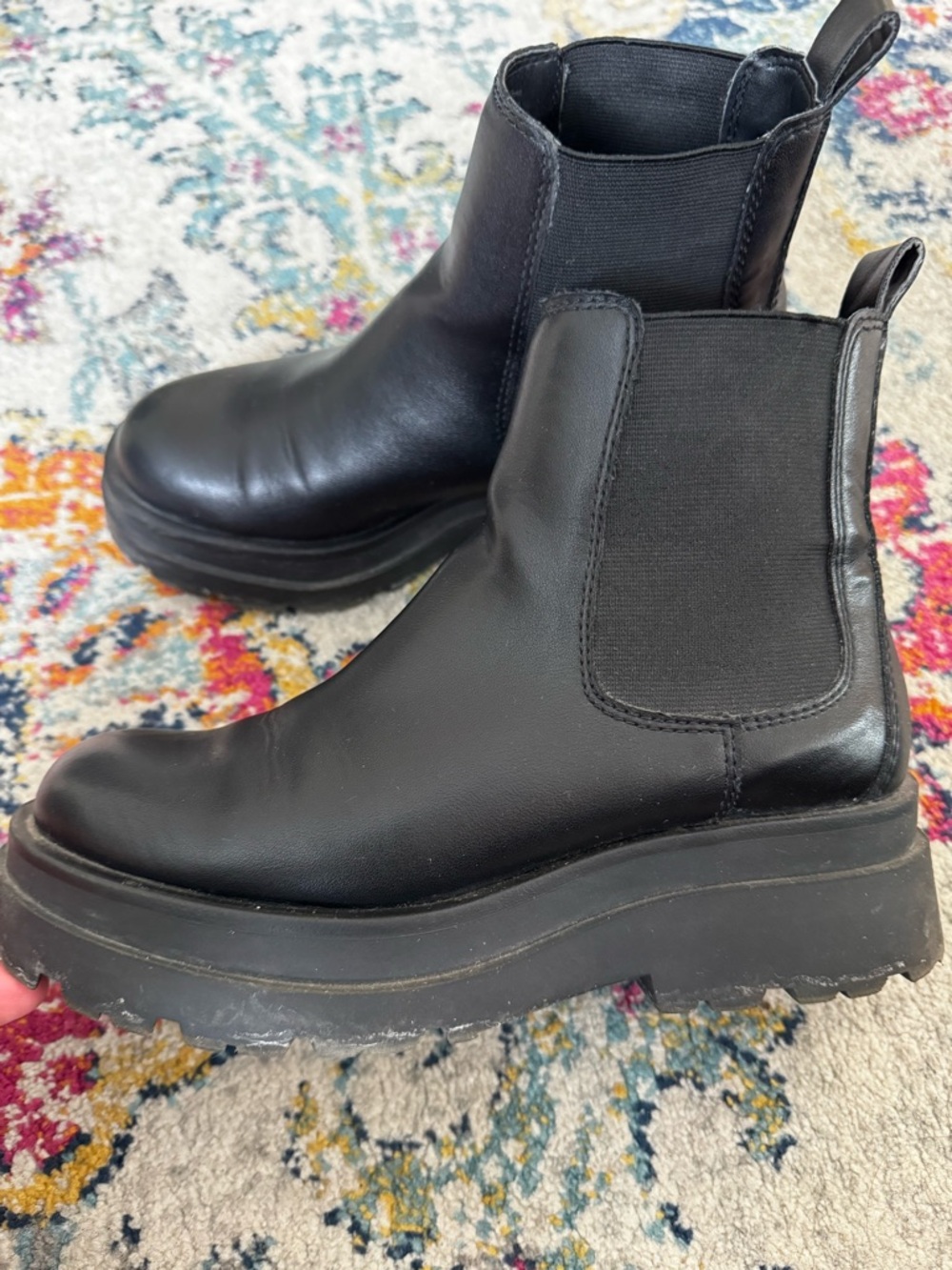 ALDO Chelsea Boots - 7.5